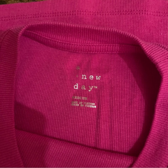 Pink Ribbed Tee - Picture 2 of 2